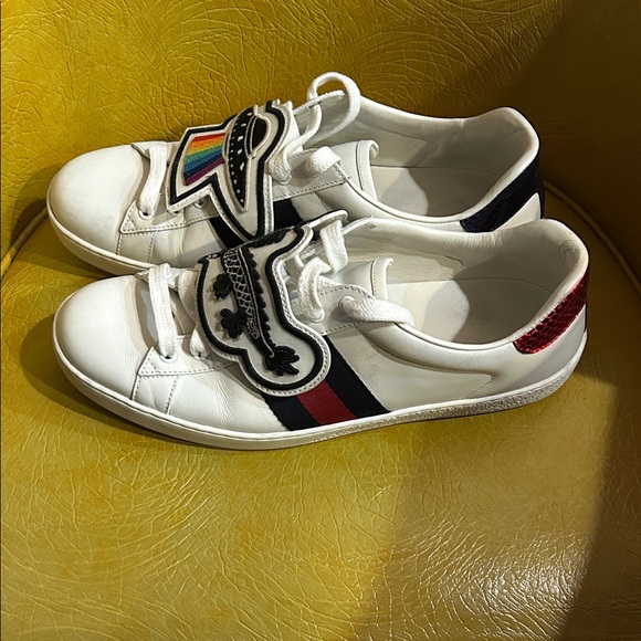 Gucci Shoes with Colorful Embroidery (USED) - Picture 1 of 6